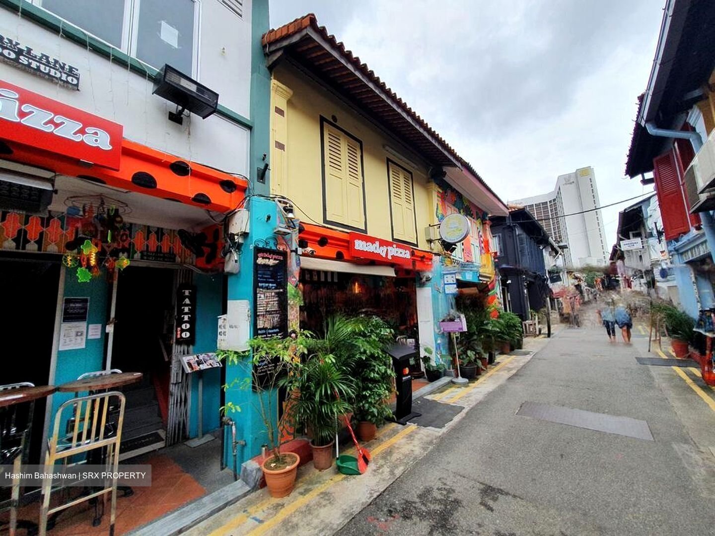 North Bridge Road (D7), Retail #456940711